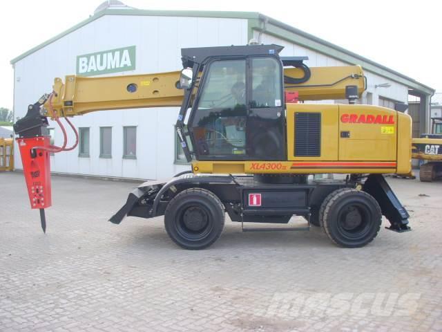 Gradall XL 4300 Excavadoras de ruedas