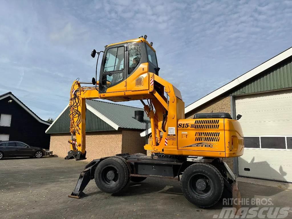 Doosan DX160W Excavadoras de ruedas