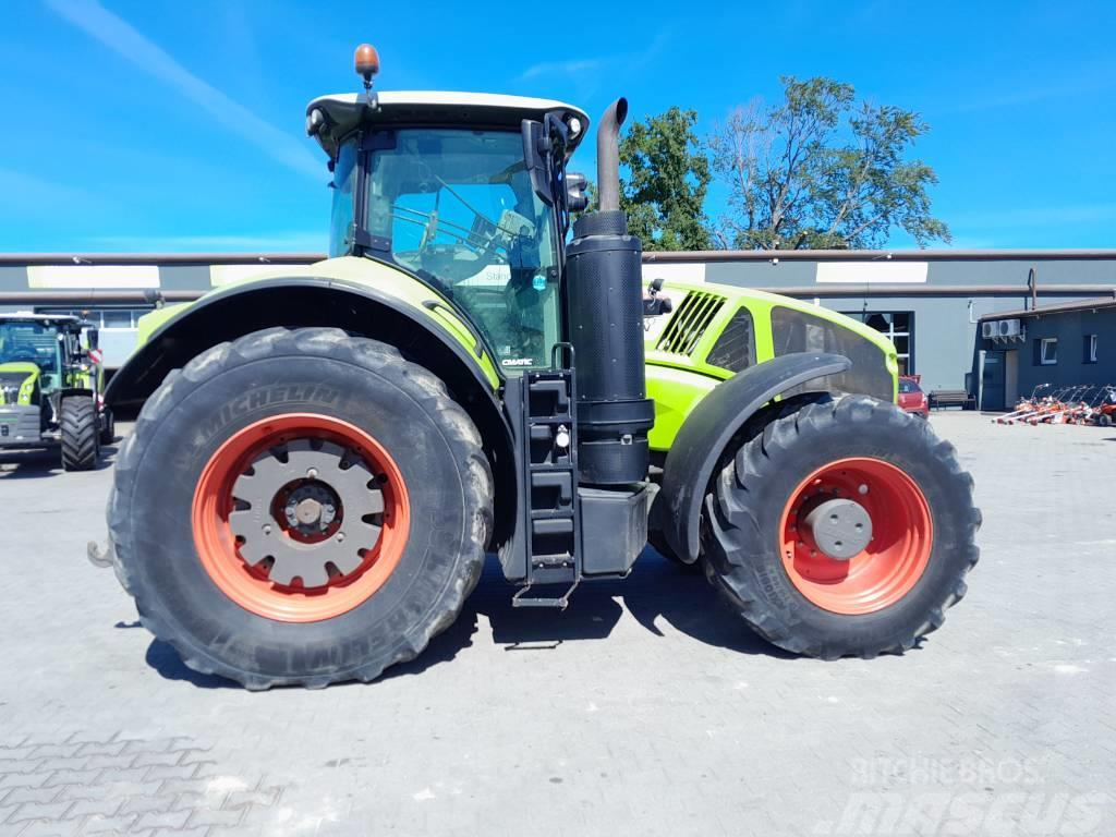 CLAAS Axion 960 Tractores