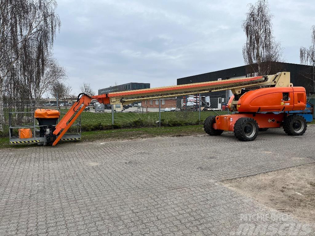 JLG 860 SJ Plataformas con brazo de elevación telescópico