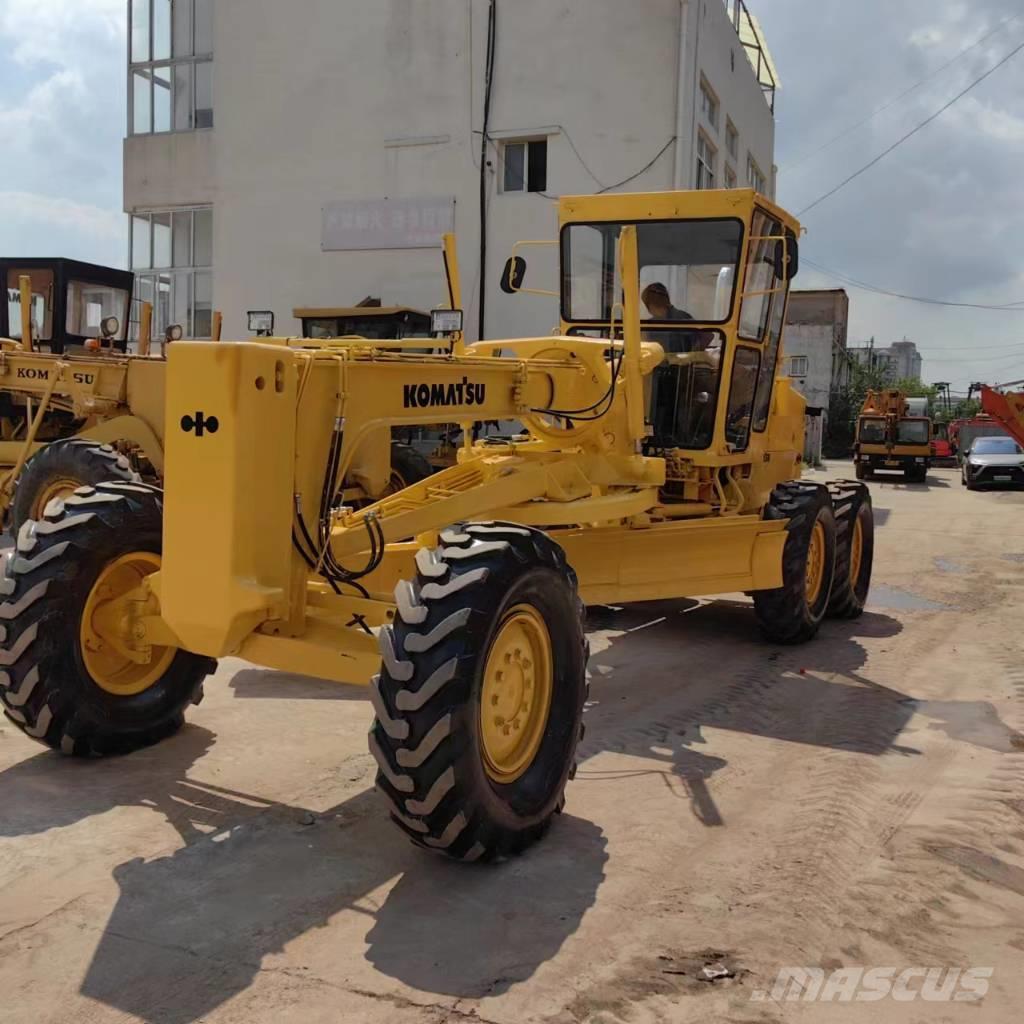 Komatsu GD 511 Niveladoras