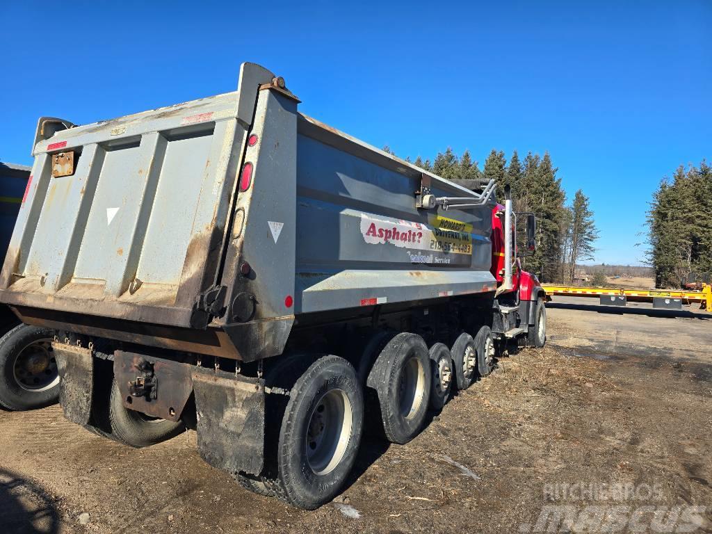 Freightliner SD 114 Bañeras basculantes usadas