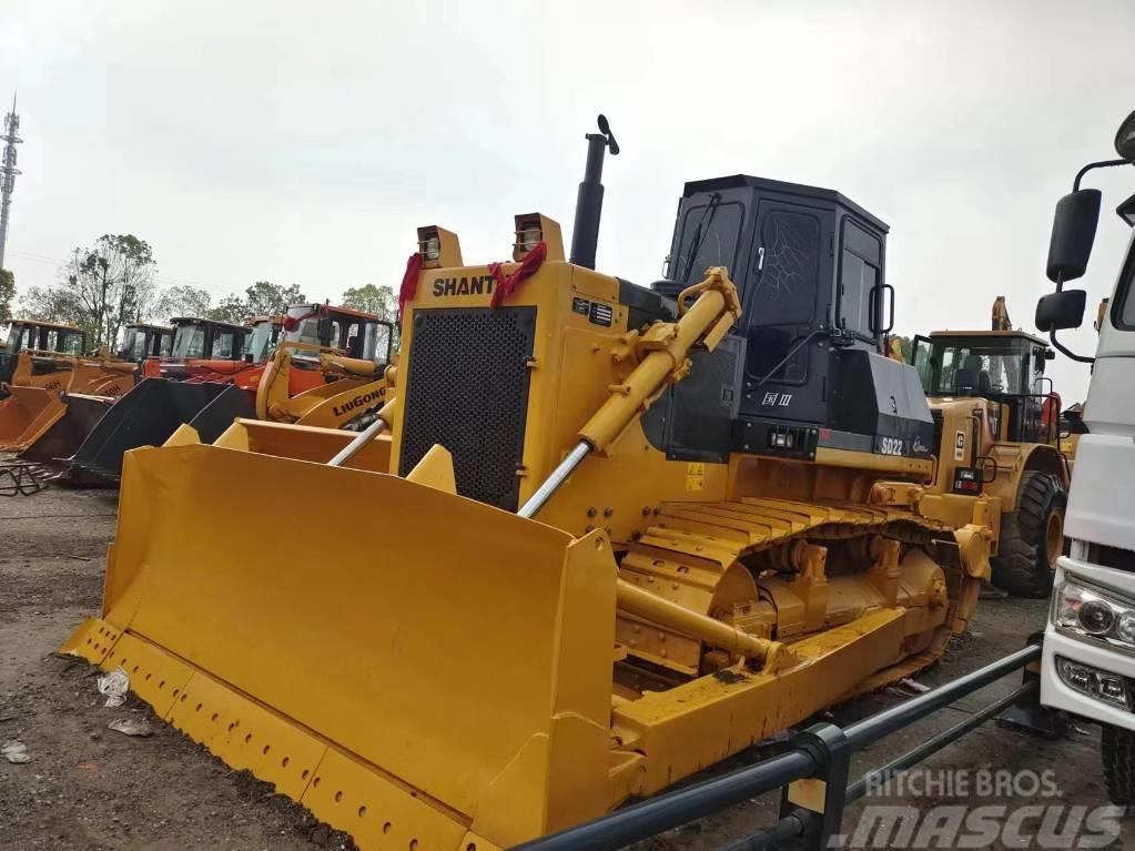 Shantui SD 22 Buldozer sobre oruga