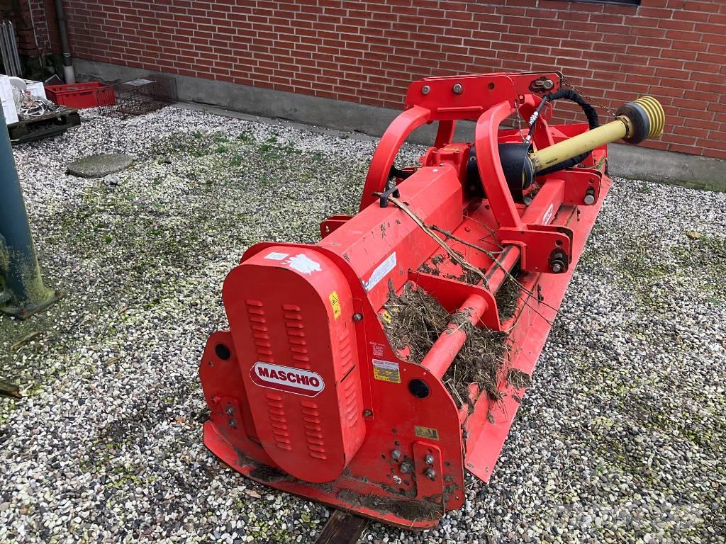 Maschio Bisonte 300 Podadoras