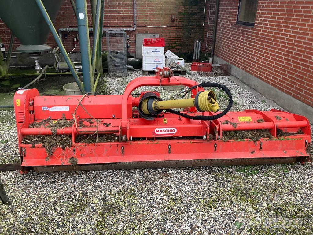 Maschio Bisonte 300 Podadoras