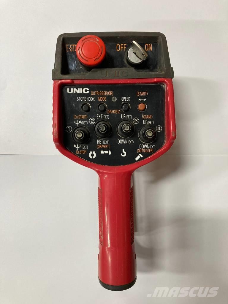 Unic URW 706 Minigrúas