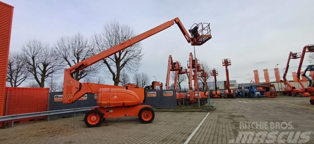 JLG 800AJ Plataformas con brazo de elevación manual