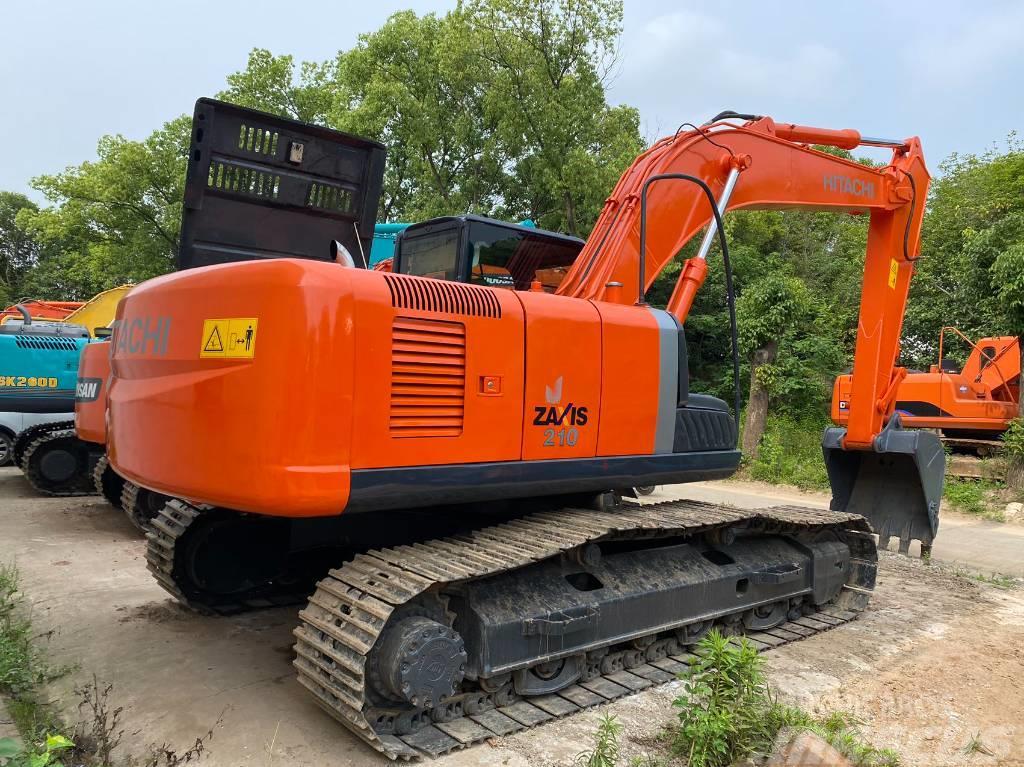 Hitachi ZX 210 Excavadoras sobre orugas