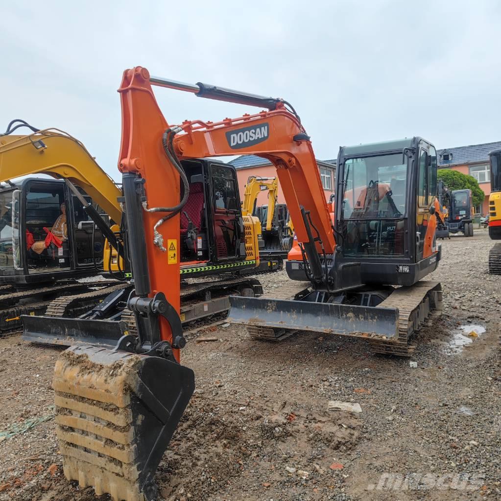 Doosan DX60 Miniexcavadoras