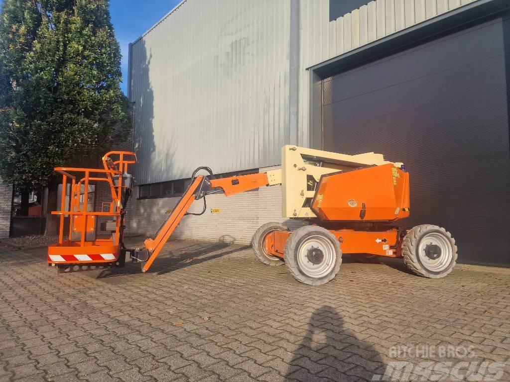 JLG H34OAJ Plataformas con brazo de elevación manual