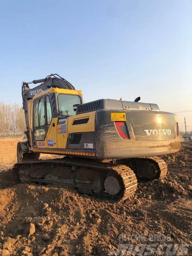 Volvo EC200 Excavadoras sobre orugas