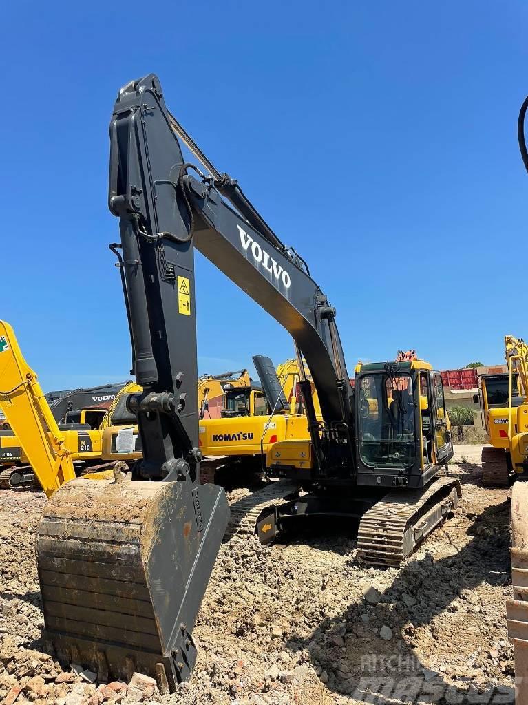 Volvo EC200 Excavadoras sobre orugas