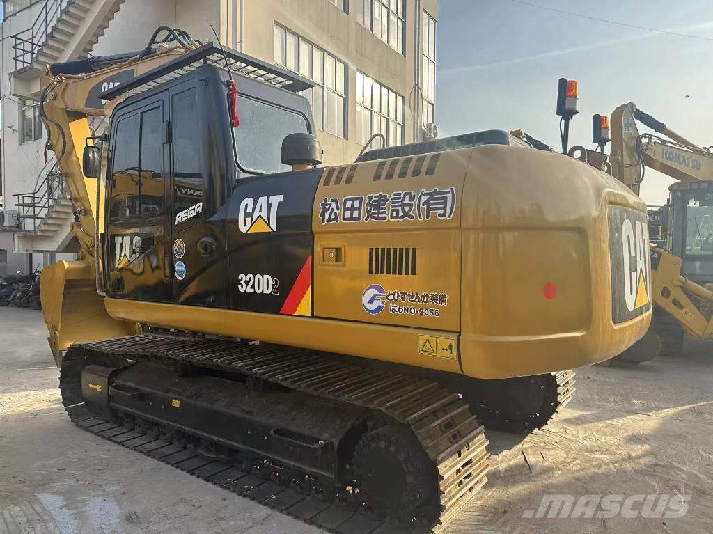 CAT 320D2 Excavadoras 7t - 12t