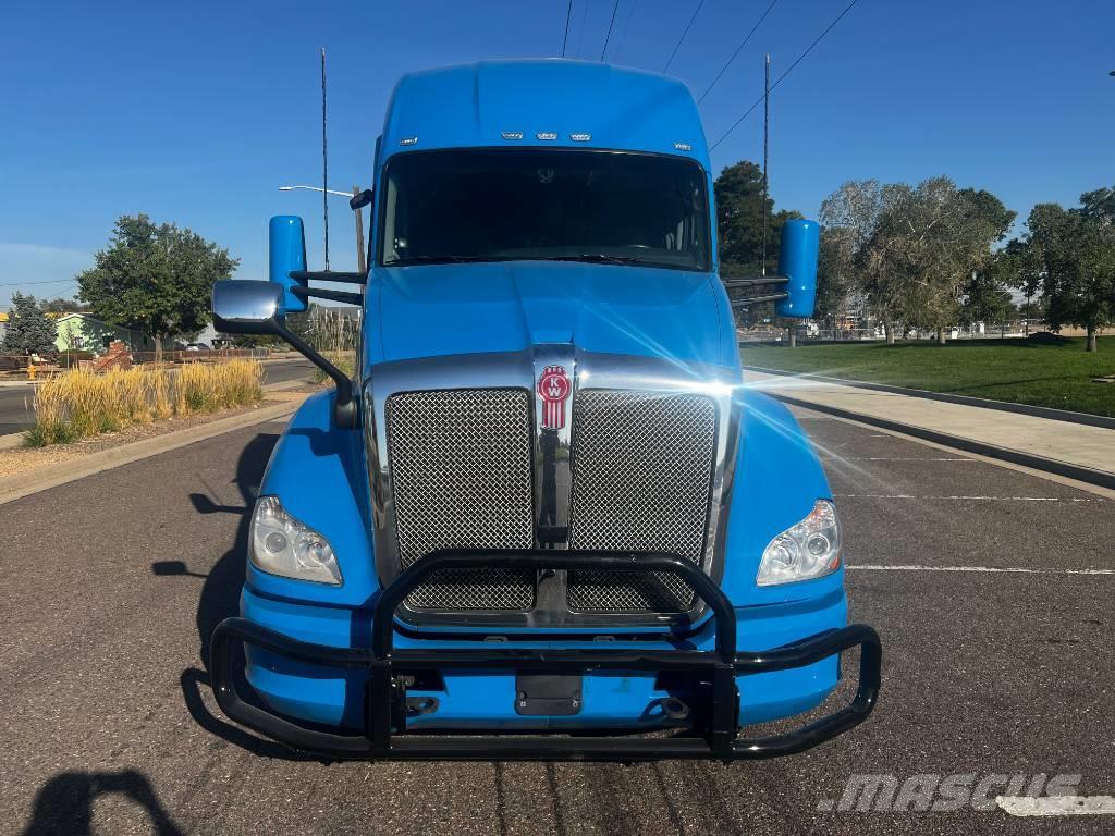 Kenworth T 680 Camiones tractor