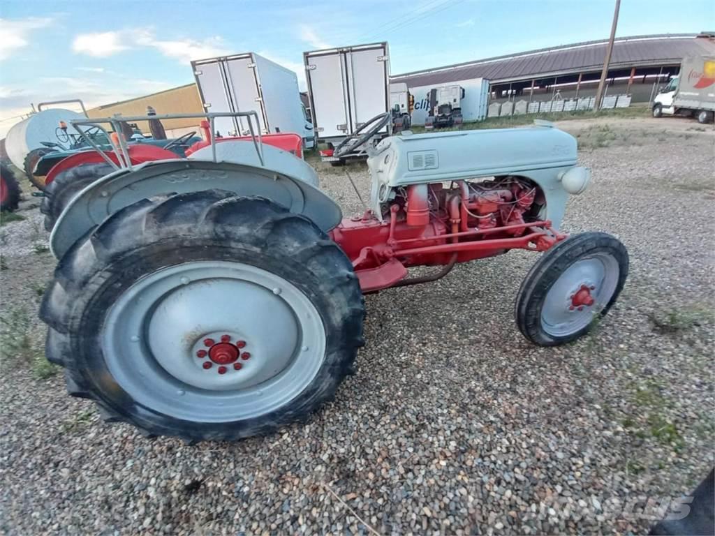 Ford 8N Tractores