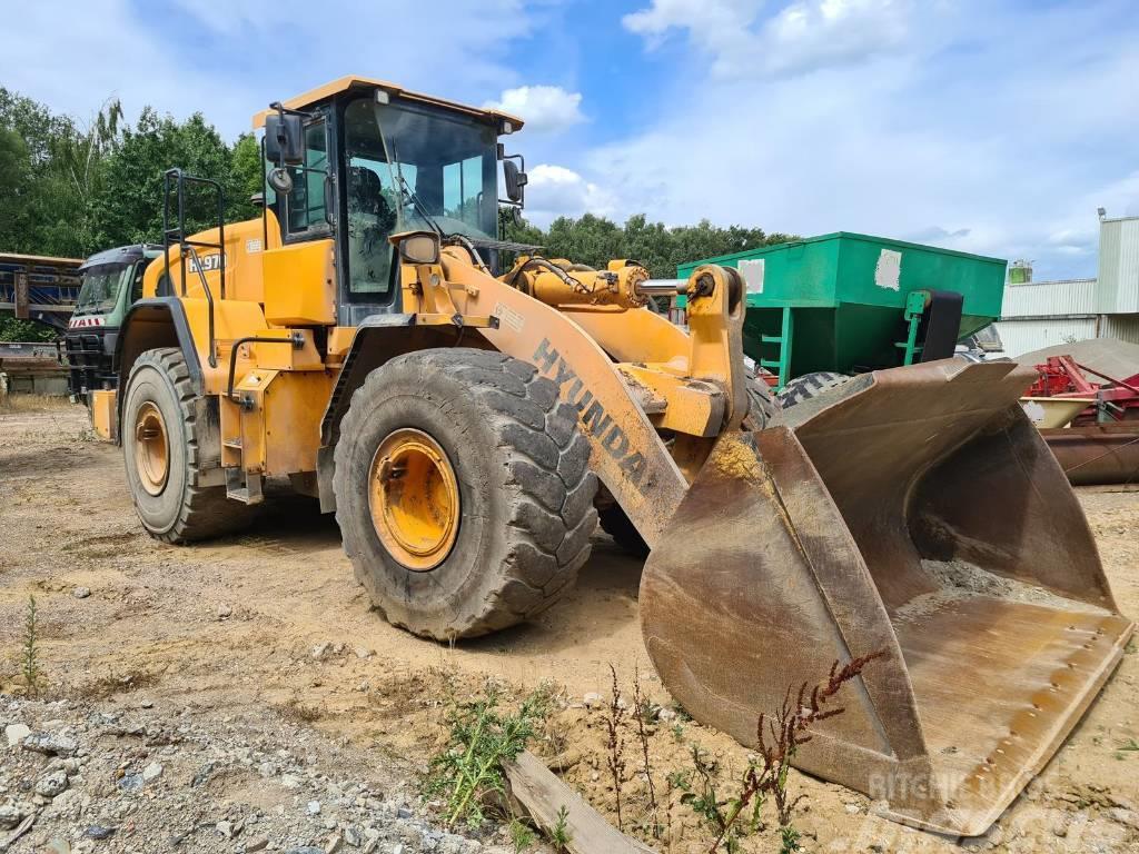 Hyundai HL 970 Cargadoras sobre ruedas