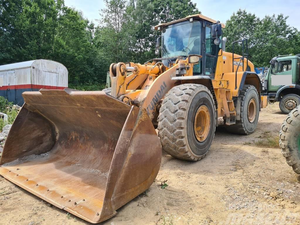 Hyundai HL 970 Cargadoras sobre ruedas