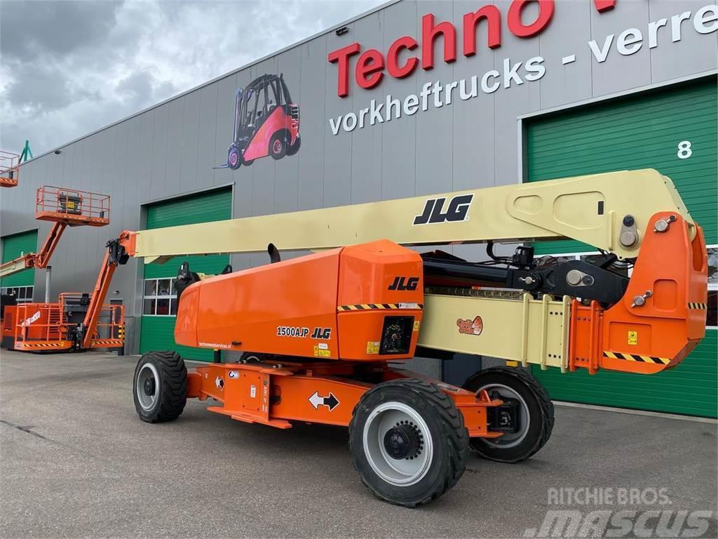 JLG 1500AJP Plataformas con brazo de elevación manual