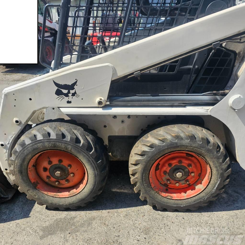 Bobcat S 130 Minicargadoras