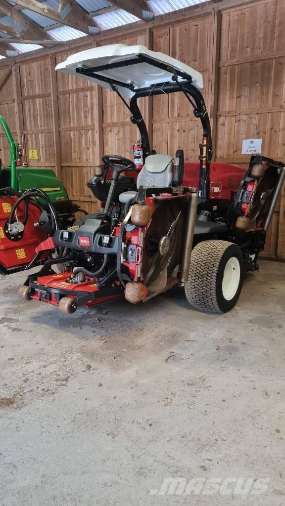 Toro 4700D Corta-césped para remates, antegreens y roughs