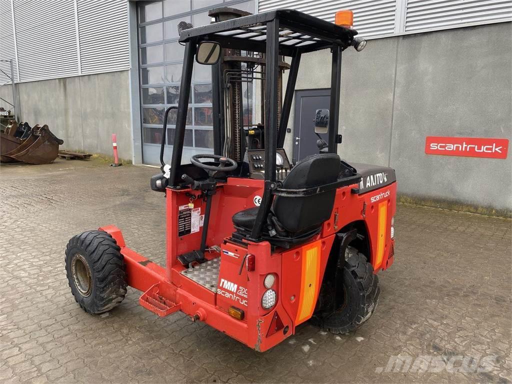 Manitou TMM25 Horquillas elevadoras para camión