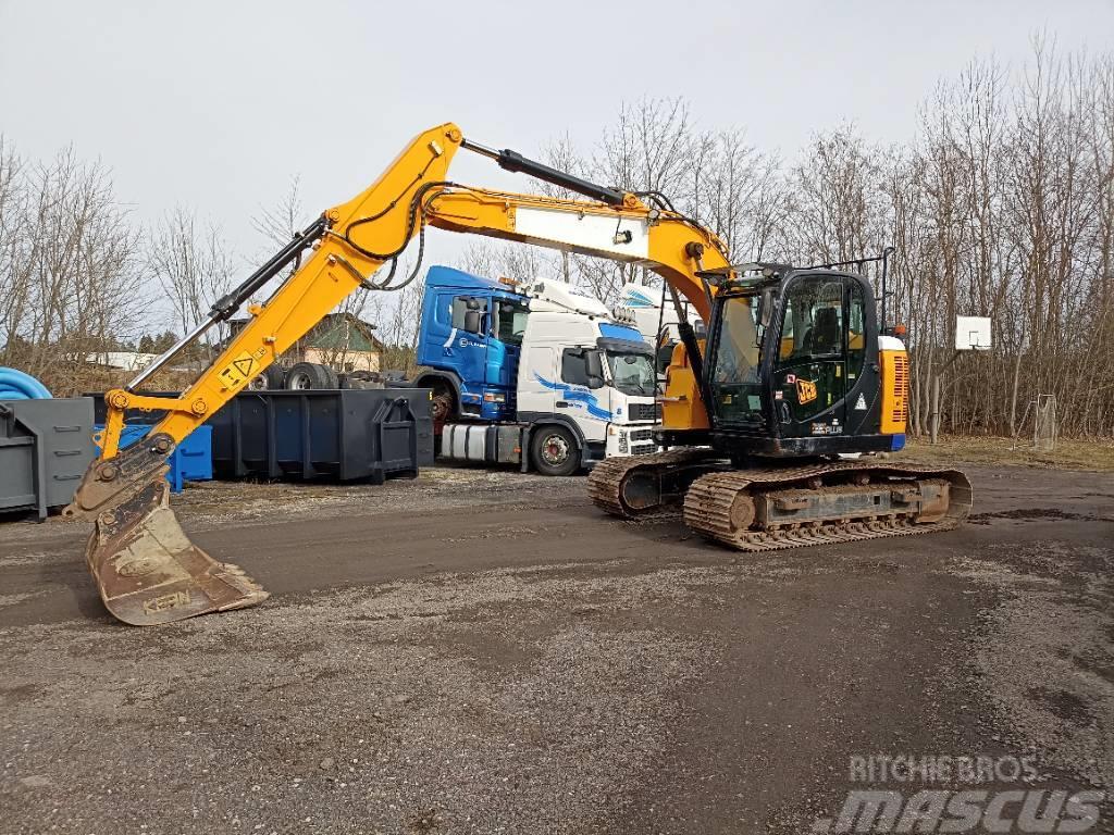 JCB JS141LC, 3700h. Excavadoras sobre orugas