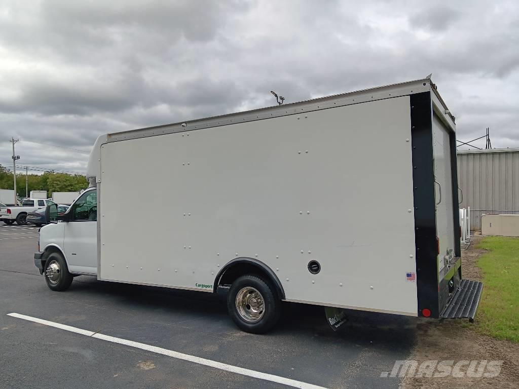 Chevrolet Express 3500 Furgonetas cerradas