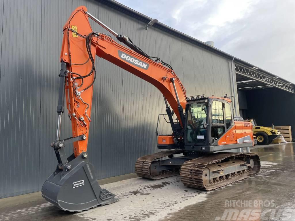 Doosan DX180LC-5 Excavadoras sobre orugas