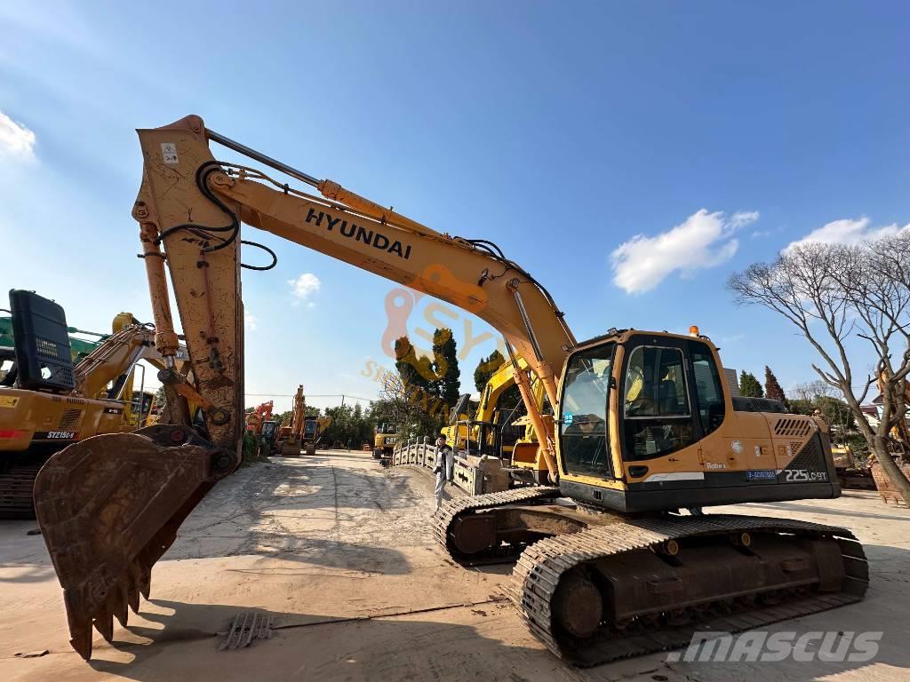 Hyundai 225 Excavadoras sobre orugas