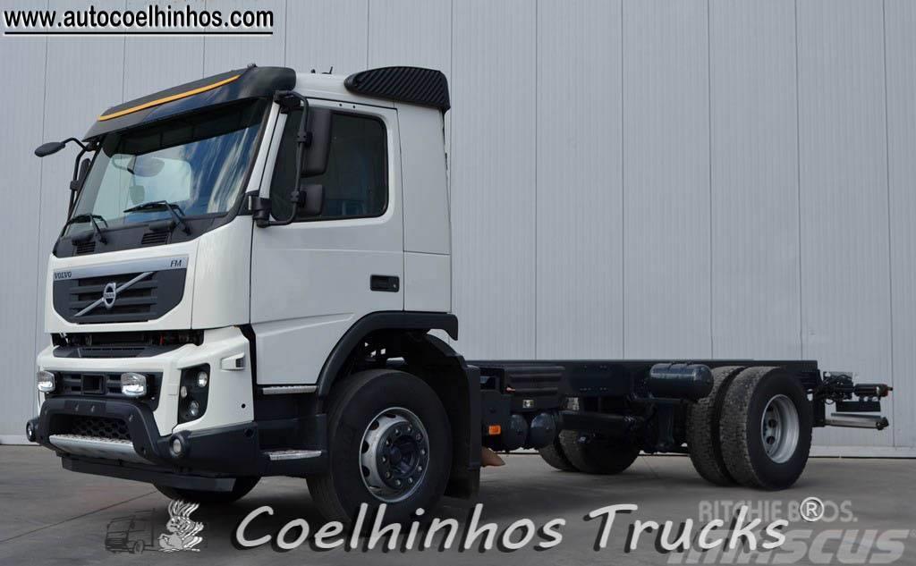 Volvo FMX 330 Camiones con chasís y cabina