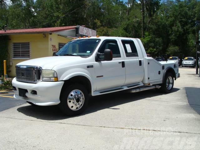 Ford F550 Camiones de cama baja