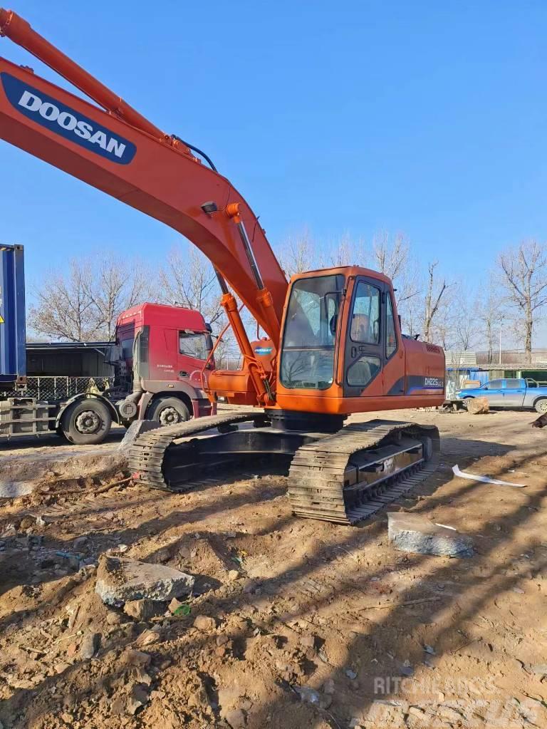 Doosan DH225LC-7 Excavadoras sobre orugas