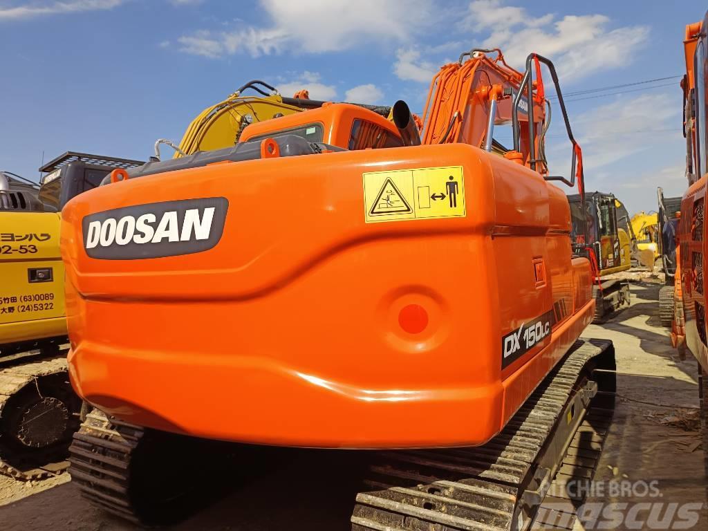 Doosan DX150LC Excavadoras sobre orugas