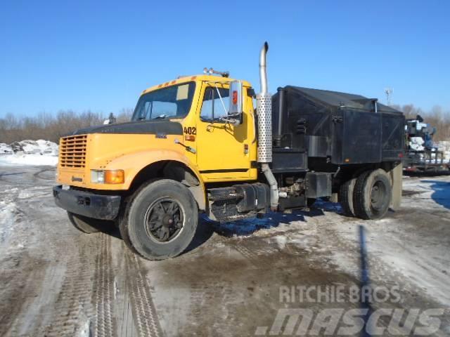 International 4900 Camiones de concreto