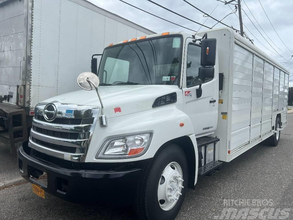 Hino 338 Camiones de reparto de bebidas