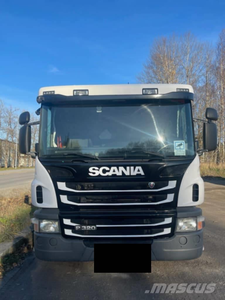 Scania P320LB6X2 Camiones portacontenedores