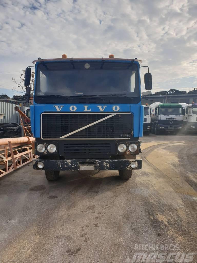 Volvo F12 INTERCOOLER Camiones con chasís y cabina