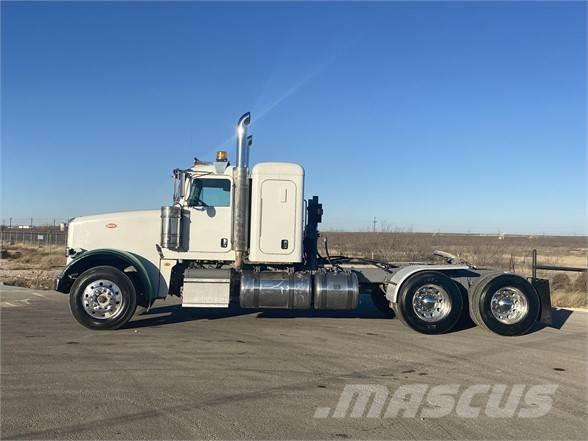 Peterbilt 367 Camiones tractor