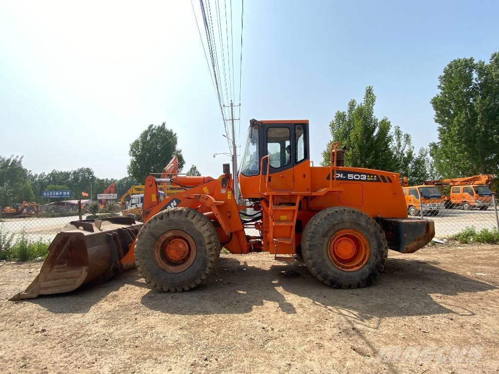 Doosan DL503 Retrocargadoras