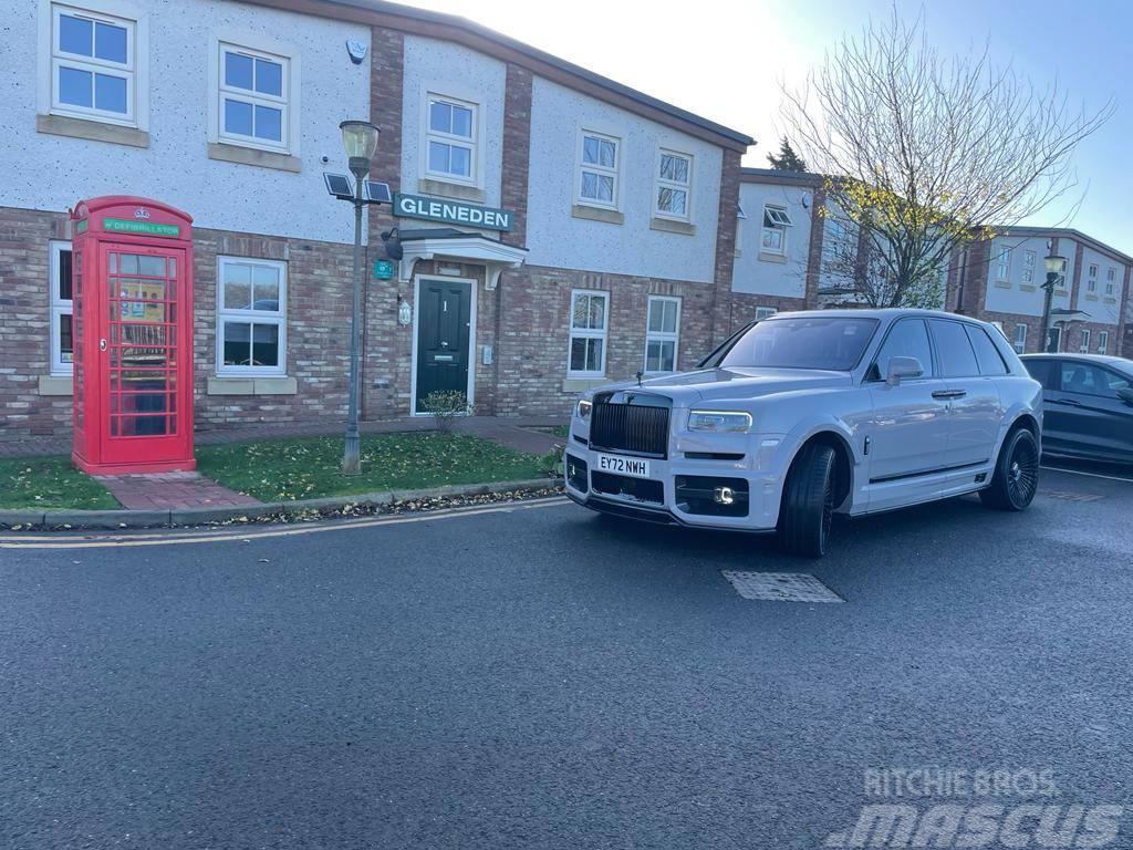 Rolls Royce Cullinan Carros