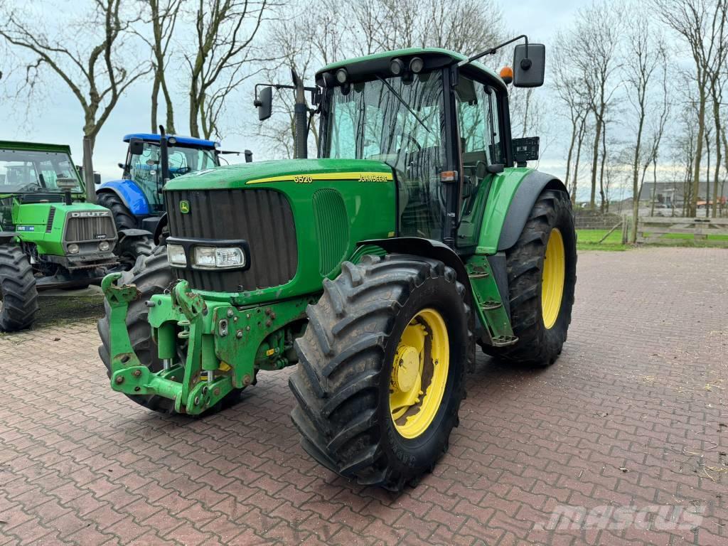 John Deere 6520 Tractores