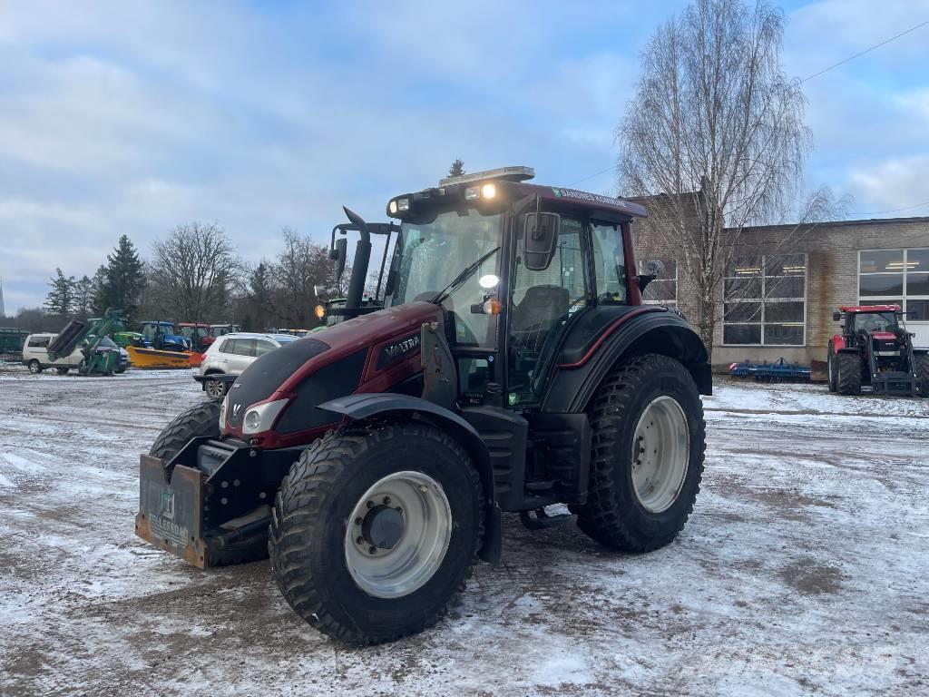 Valtra N 103 Tractores