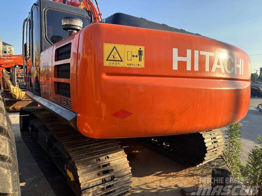 Hitachi ZX 210 Excavadoras sobre orugas