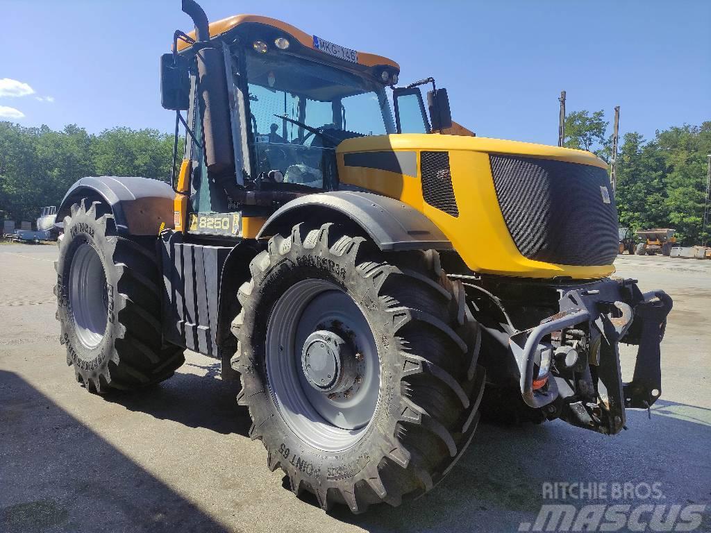 JCB Fastrac 8250 Tractores