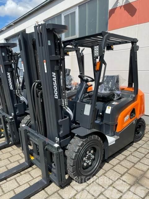 Doosan D30NXP Camiones diesel