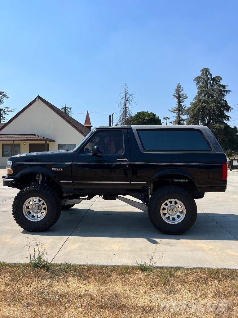 Ford Bronco Carros