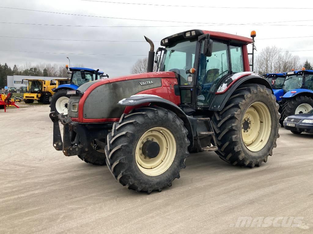 Valtra T 191 Tractores