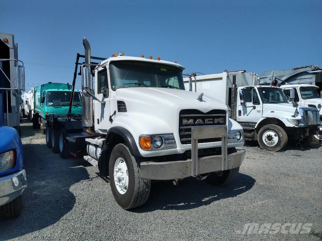 Mack GRANITE Camiones de basura