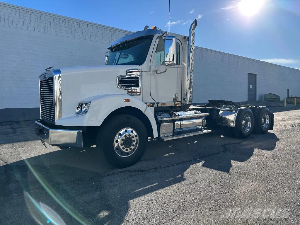 Freightliner Cascadia 122 Camiones tractor