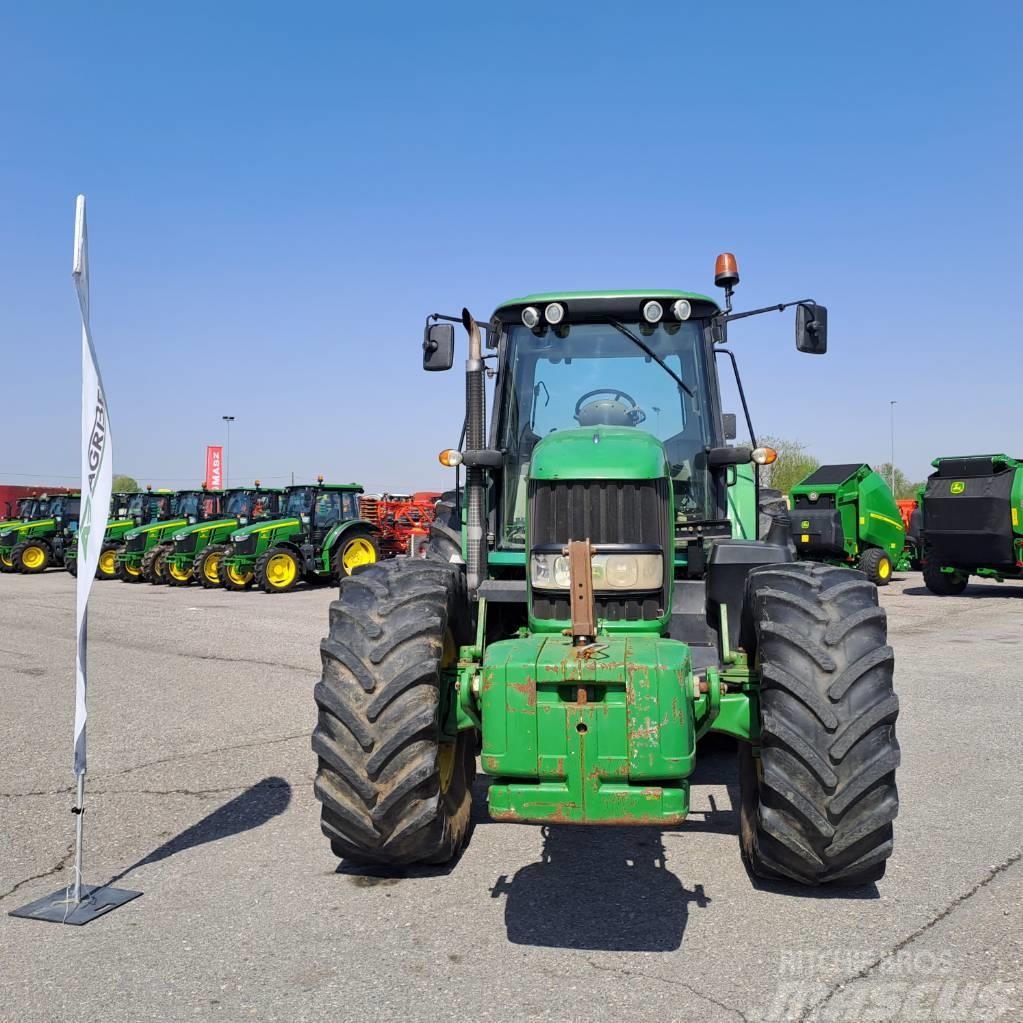 John Deere 7530 Tractores